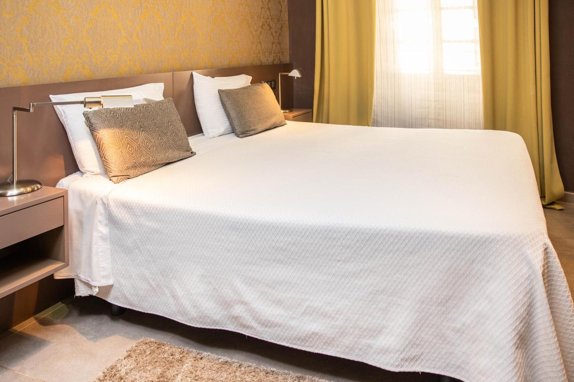 Rvhotels Palau Lo Mirador Torroella de Montgrí Eksteriør bilde