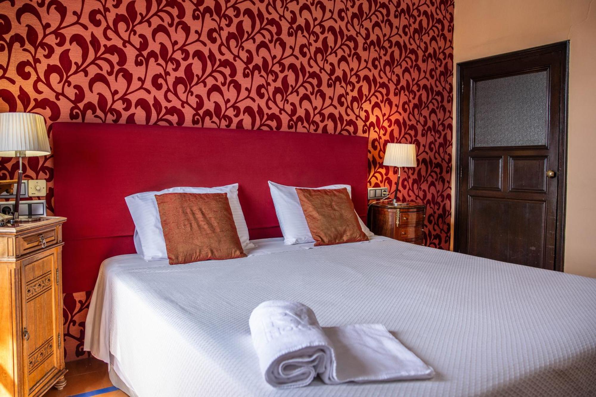 Rvhotels Palau Lo Mirador Torroella de Montgrí Eksteriør bilde